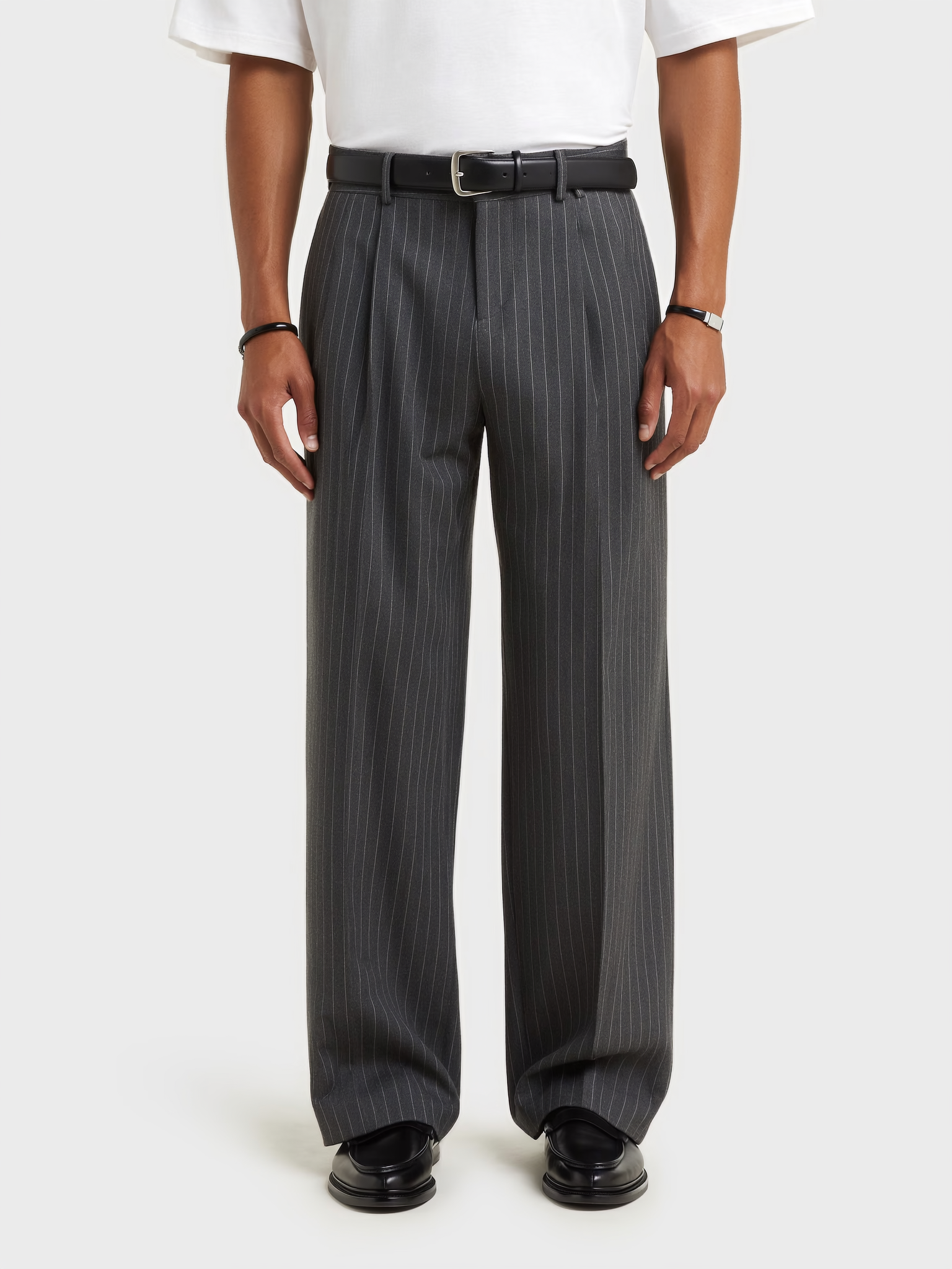Pinstripe grey pant