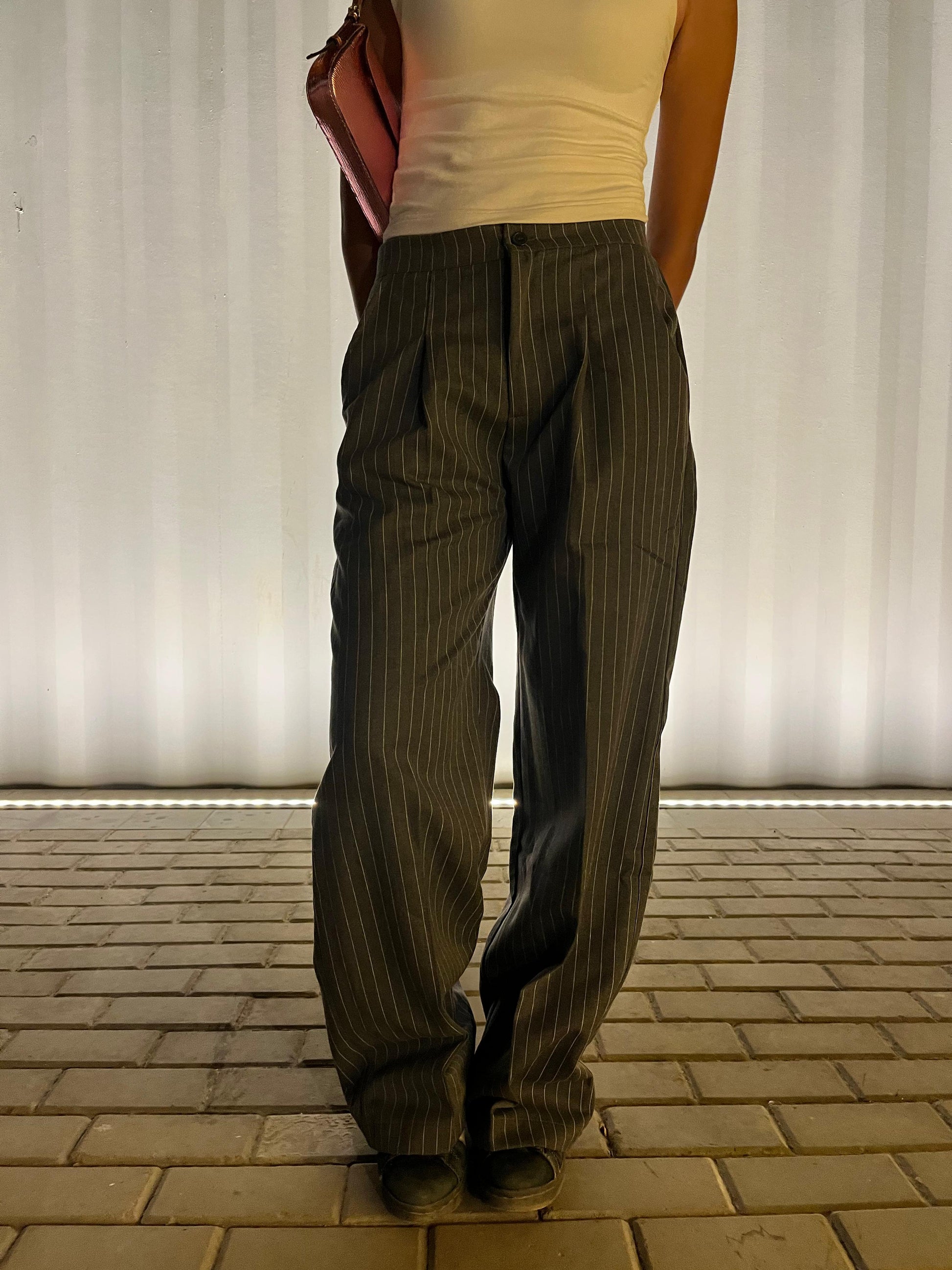 Pinstripe grey pant